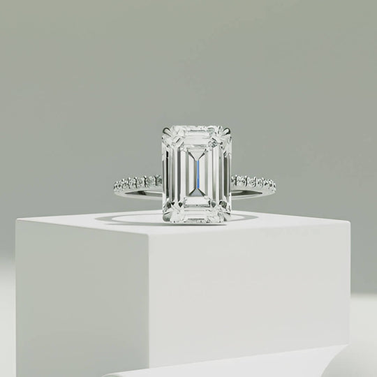 Silver Elara Solitaire Ring