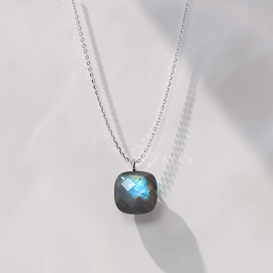 925 Silver GII Certified Labradorite Cushion Natural Gemstone Pendant Necklace