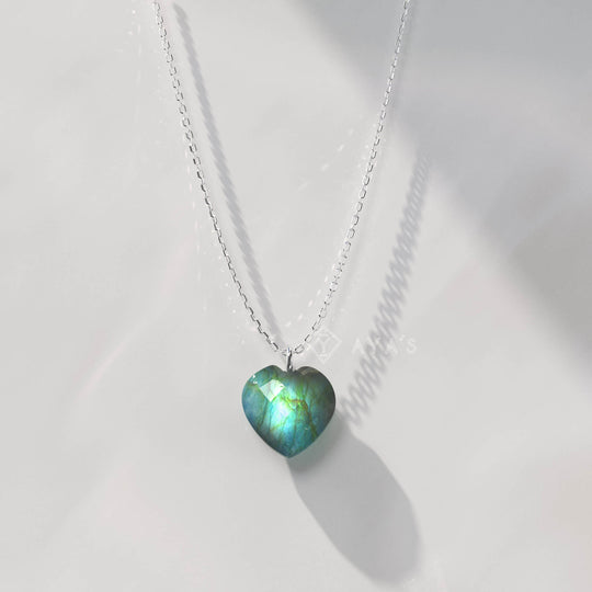925 Silver GII Certified Labradorite Heart Natural Gemstone Pendant Necklace