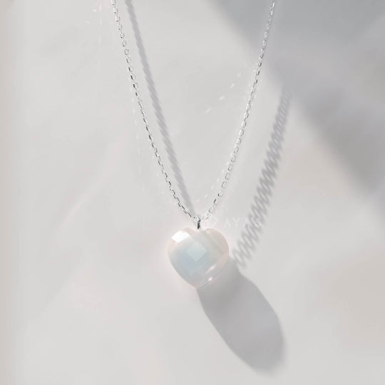 925 Silver GII Certified White Moonstone Heart Natural Gemstone Pendant Necklace